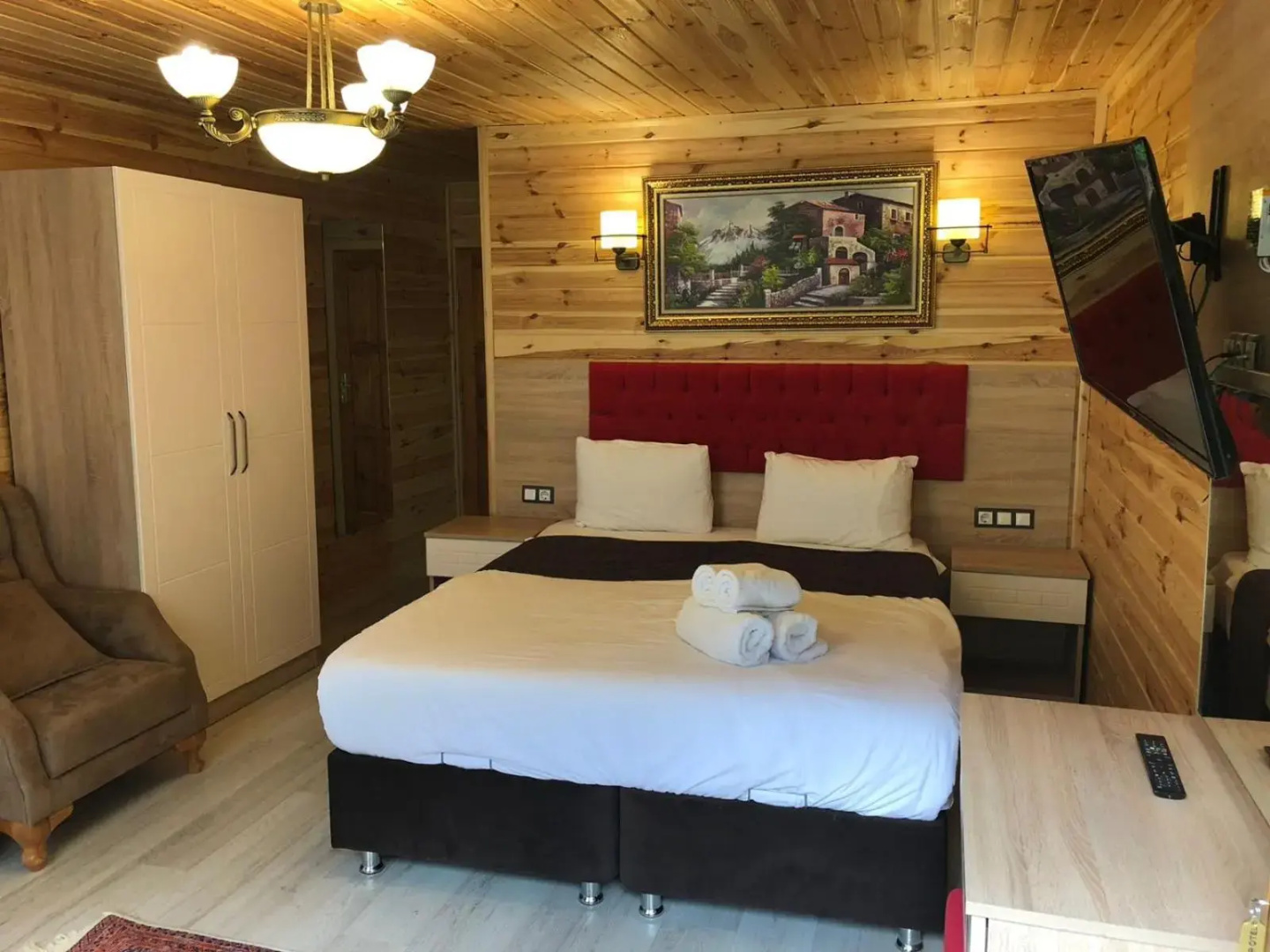 Ensar Hotel