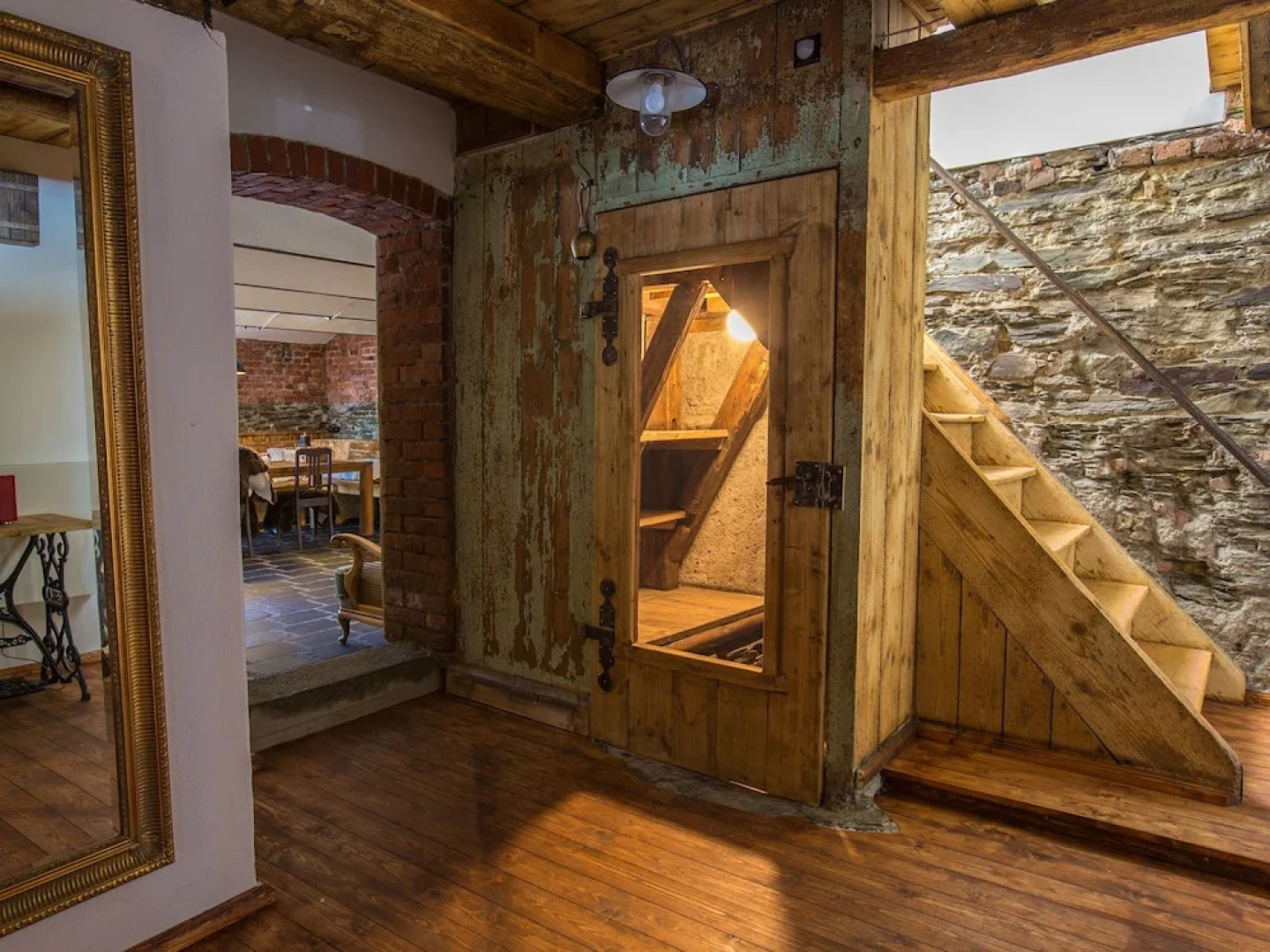 Unique House in the Vogtland Region With Open Architecture and Special Atmosphere