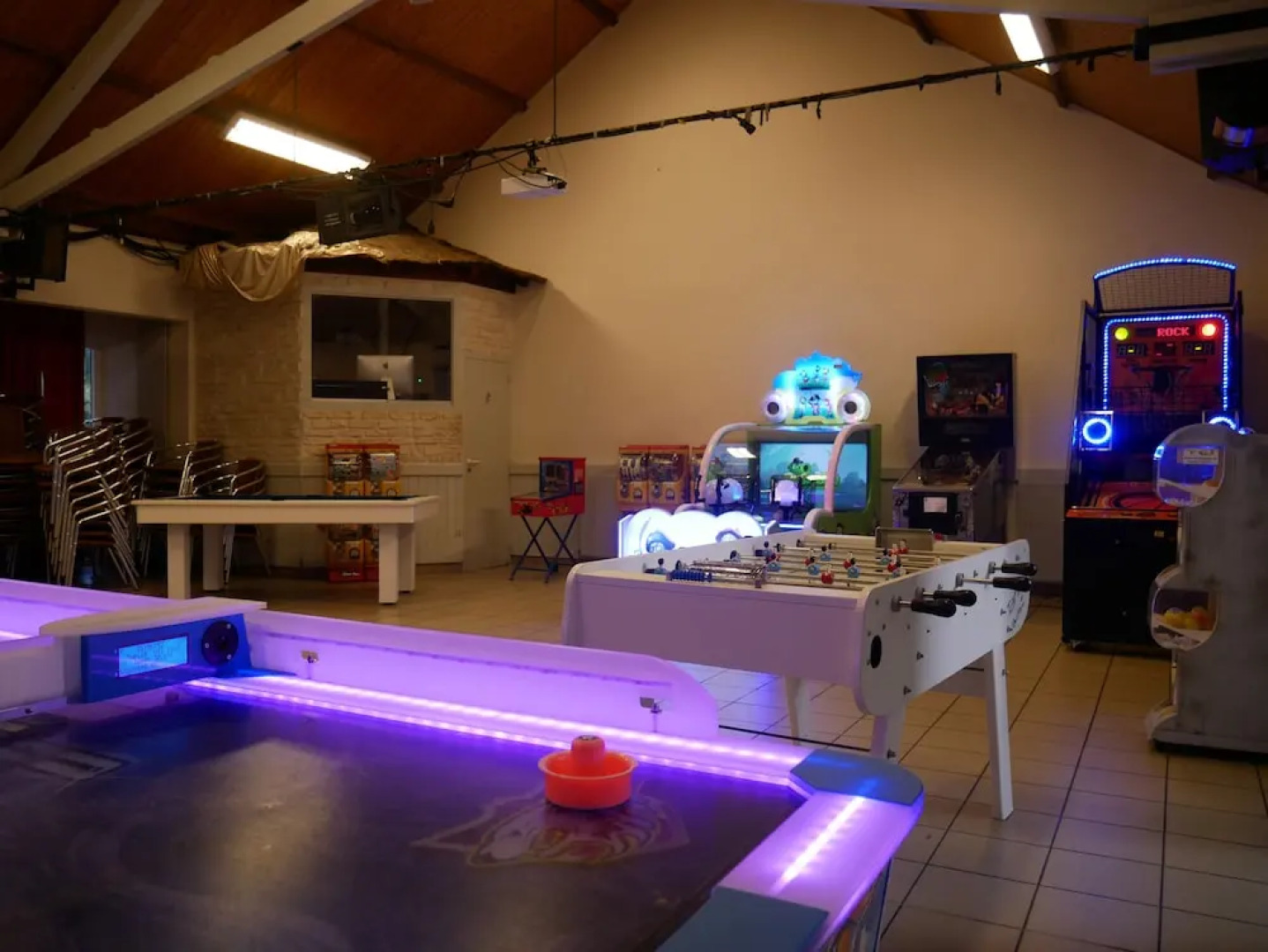 Les Pierres Couchées