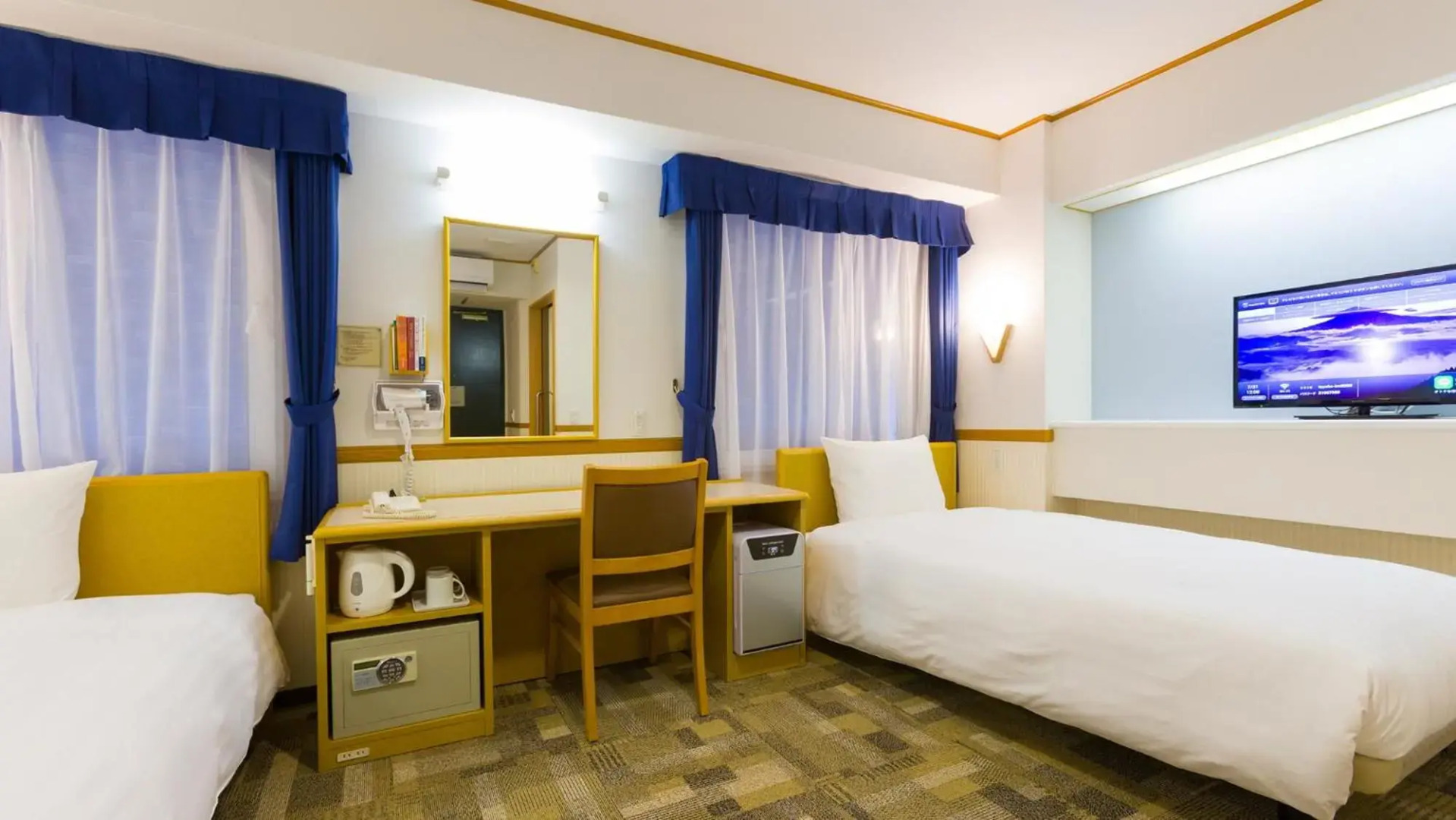 Toyoko Inn Tsuruga Ekimae
