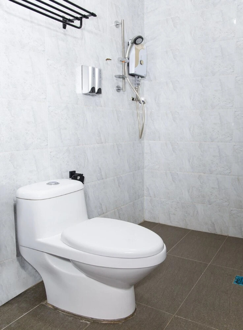 Capital O 90406 Mirani Hotel