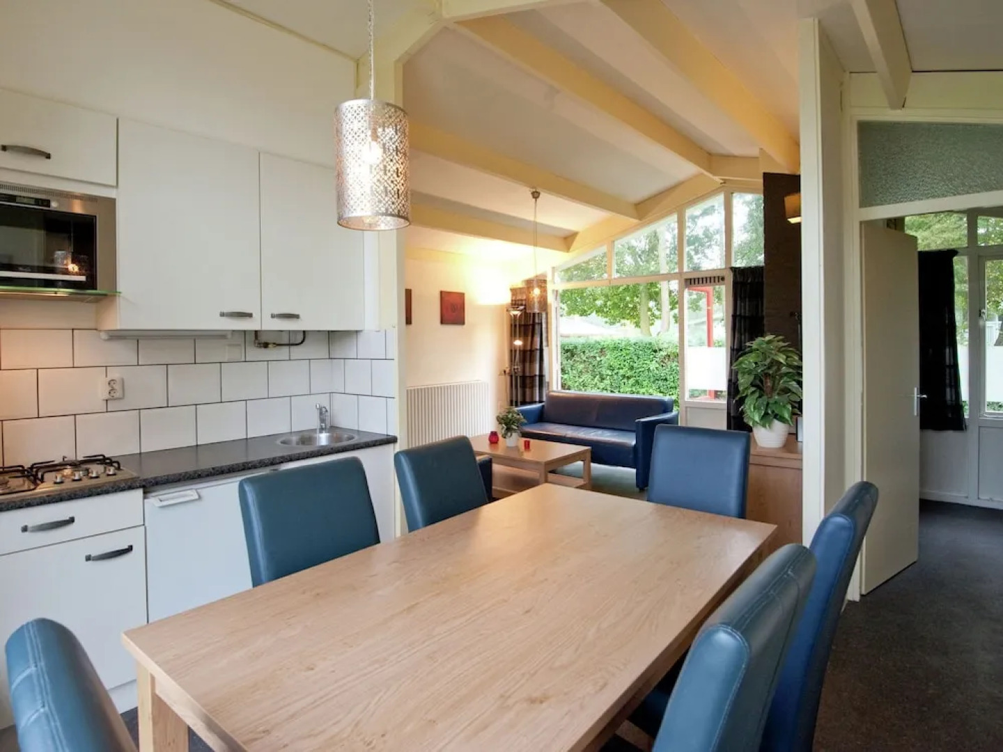 Neat Bungalow With Garden and Terrace, Near Hoorn