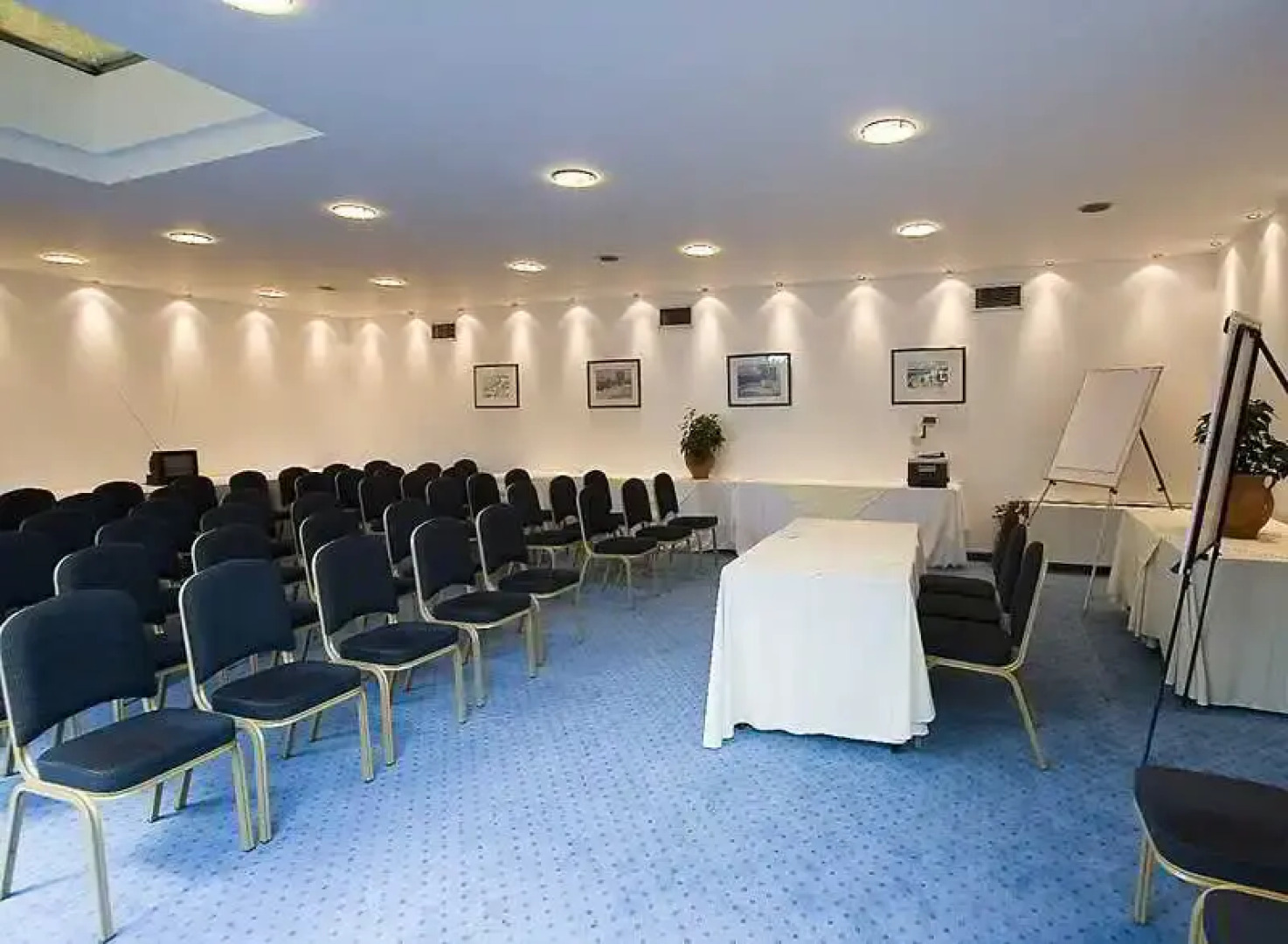 Airotel Malaconda Beach