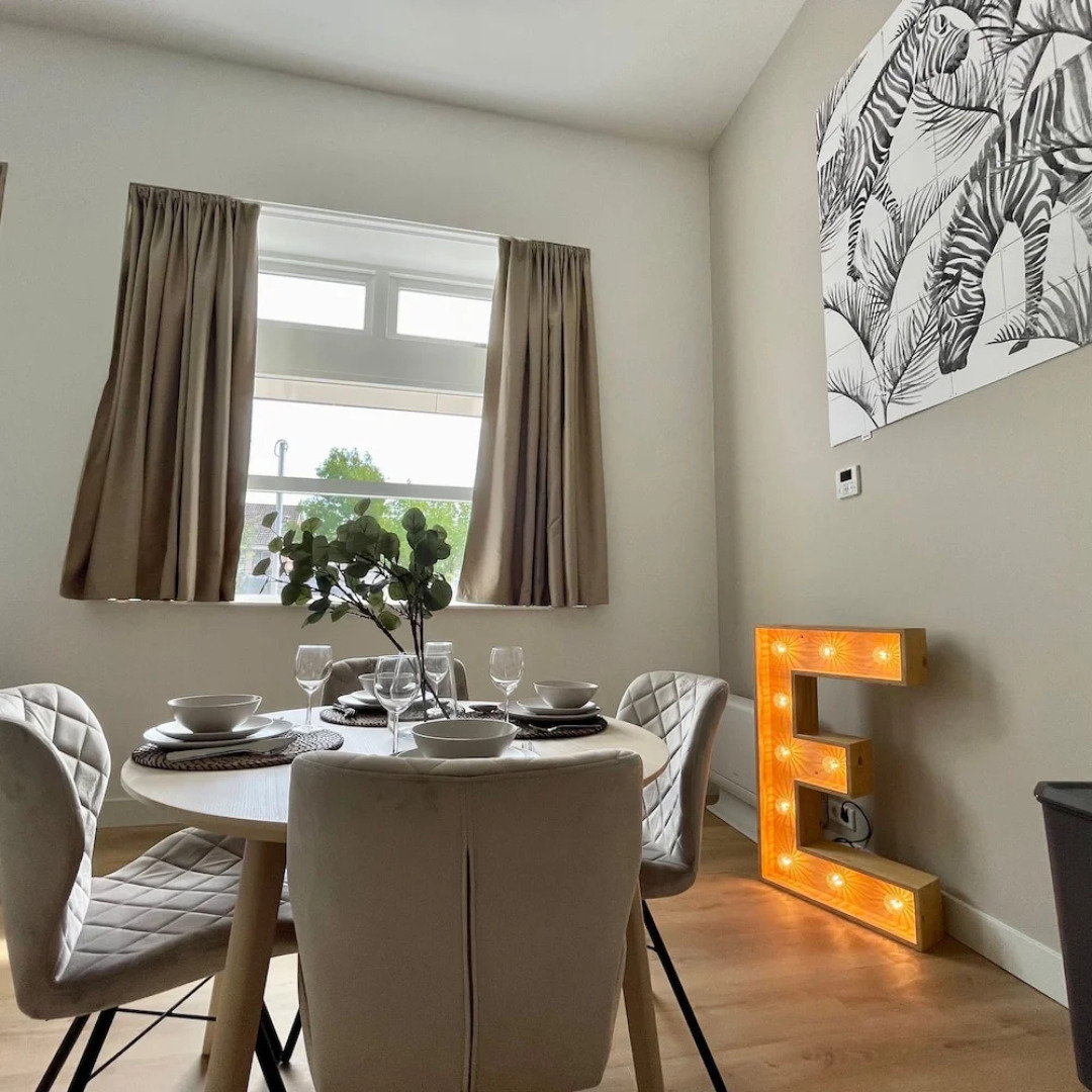 Serviced 2BR Apartments in Utrecht