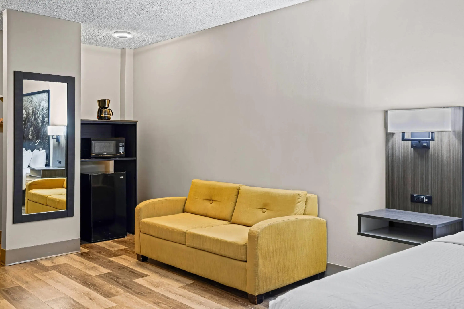 Super 8 by Wyndham Thunder Bay