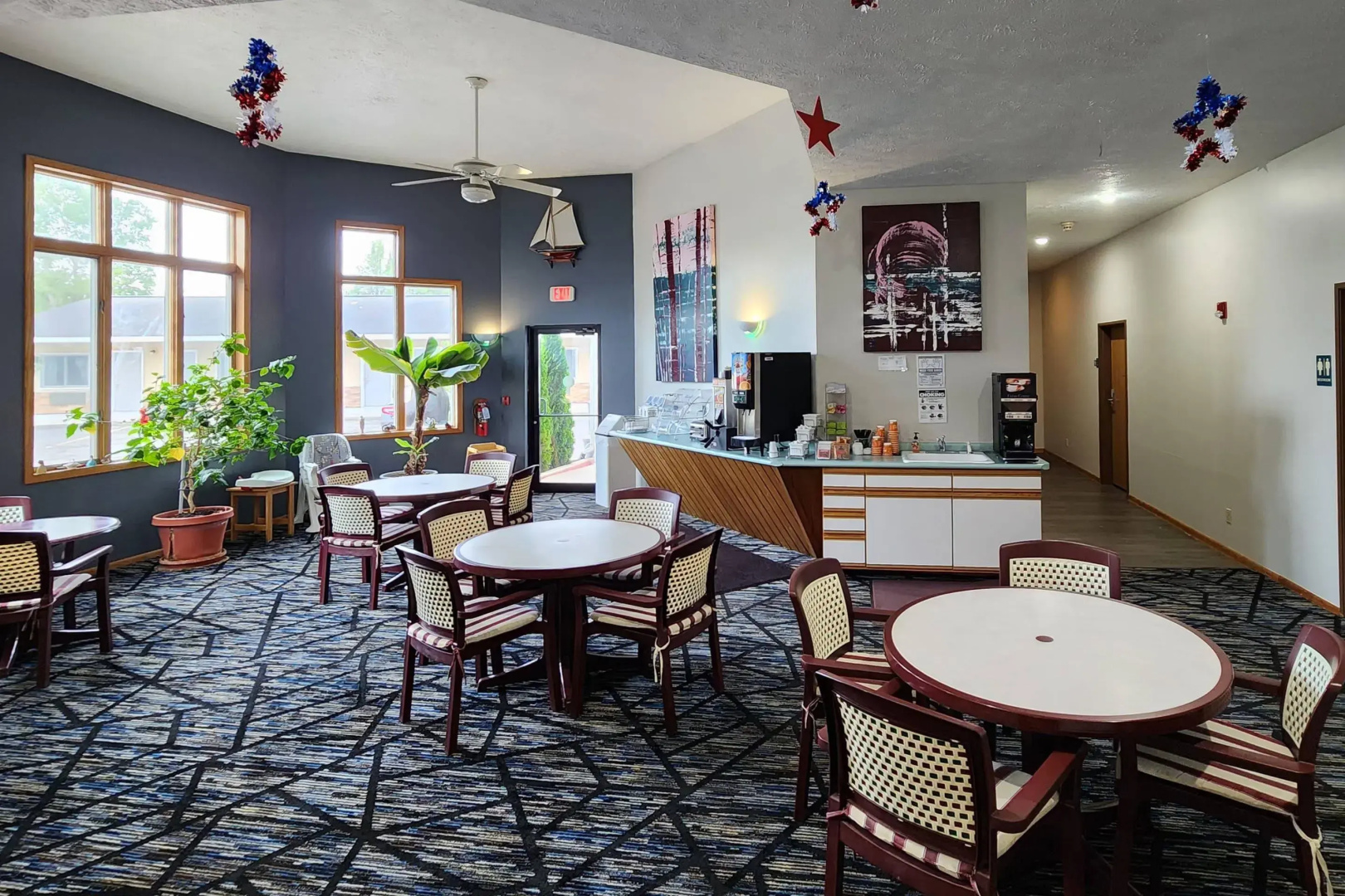 Econo Lodge Lakeshore