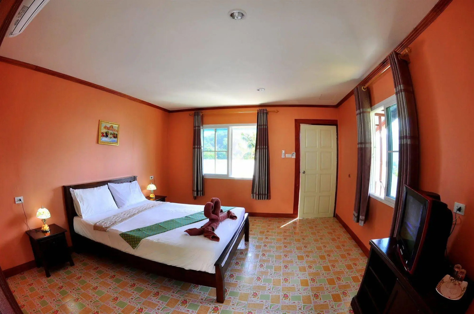 Phi Phi Sand Sea House