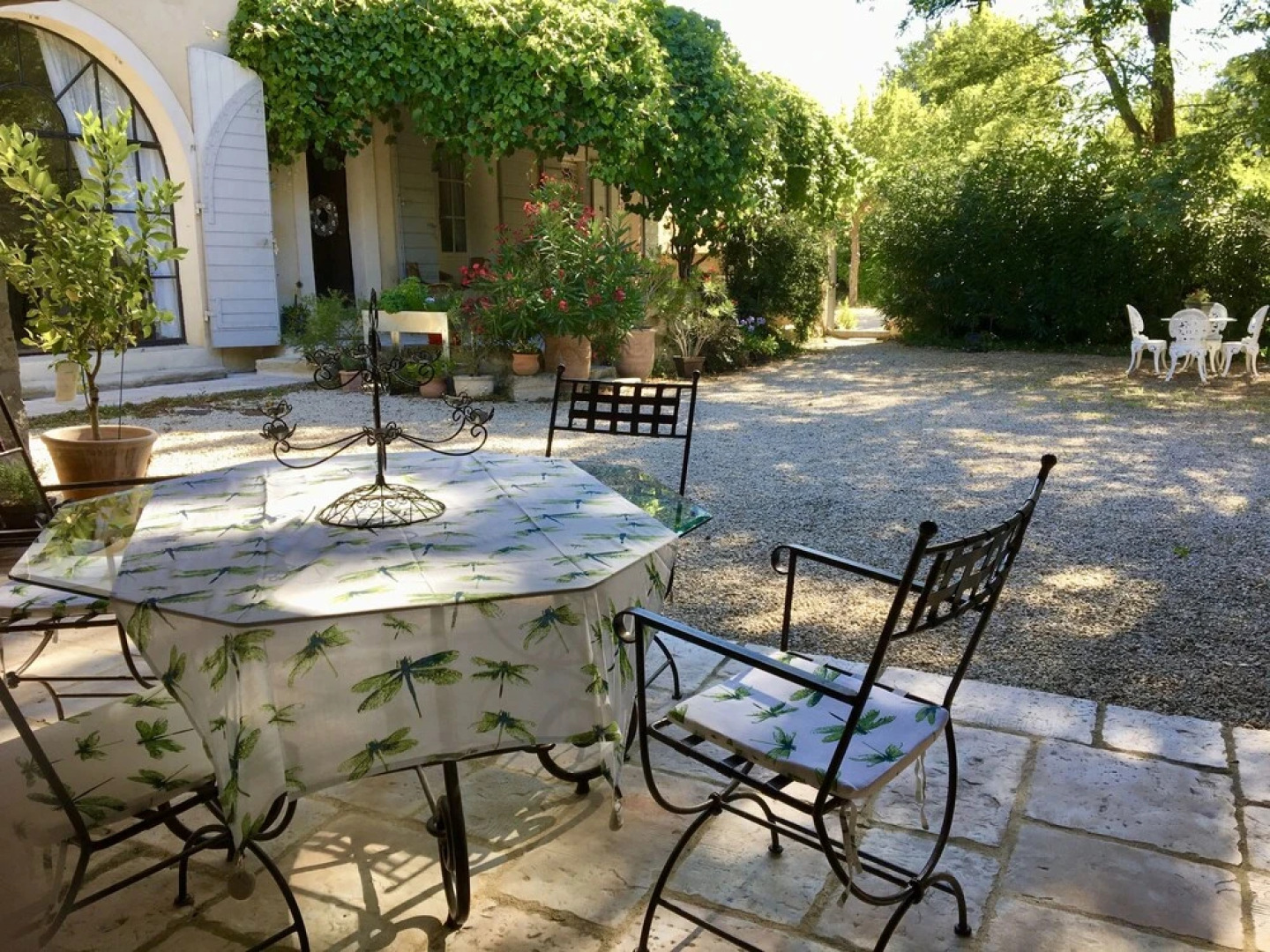 Le mas de l'Oleandre