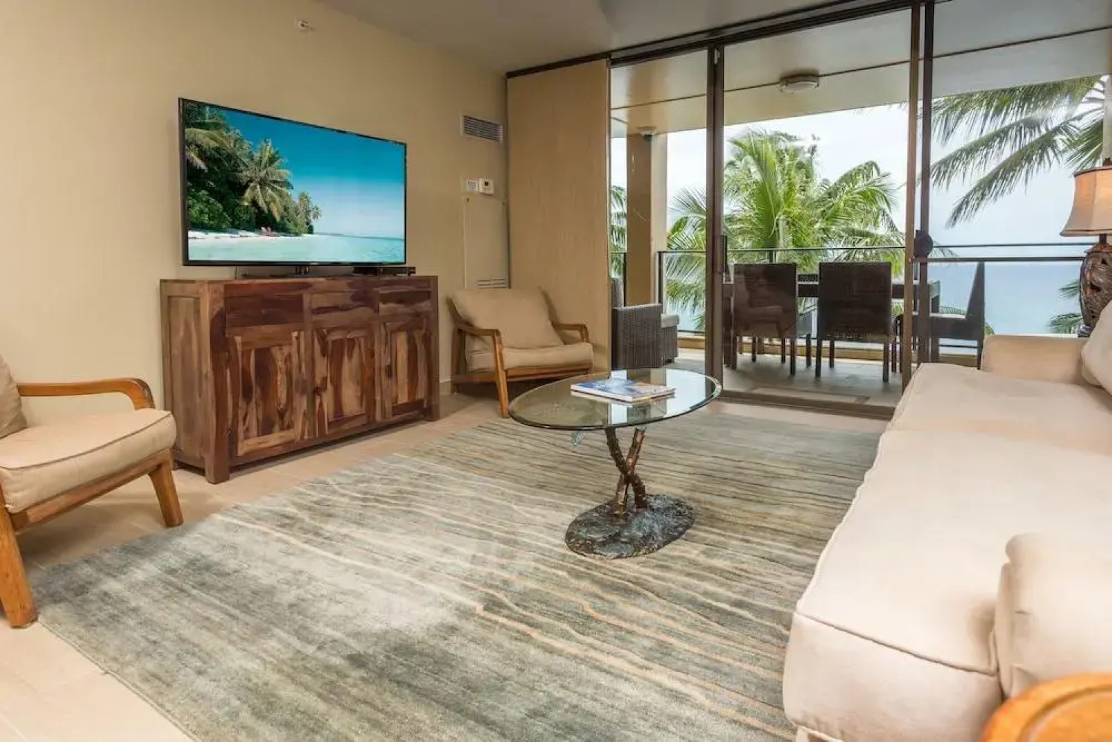 Mahana by KBM Hawaii Luxury Vacations