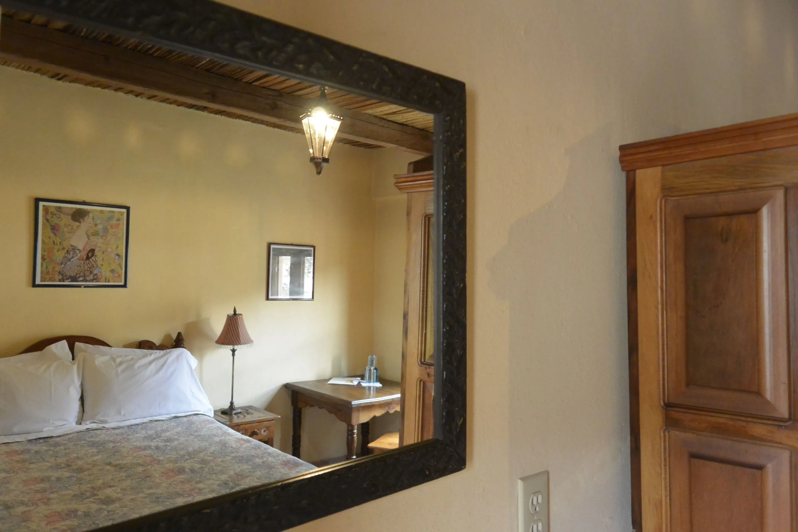 Hotel Amor y Paz