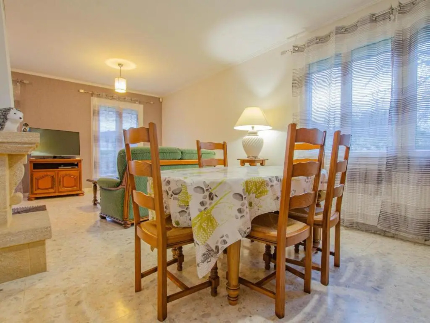 Gite Arcis-sur-Aube, 4 pièces, 5 personnes - FR-1-543-57