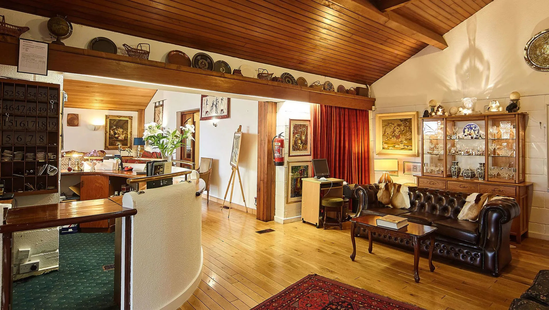 The Cedar Lodge Hotel and Restaurant