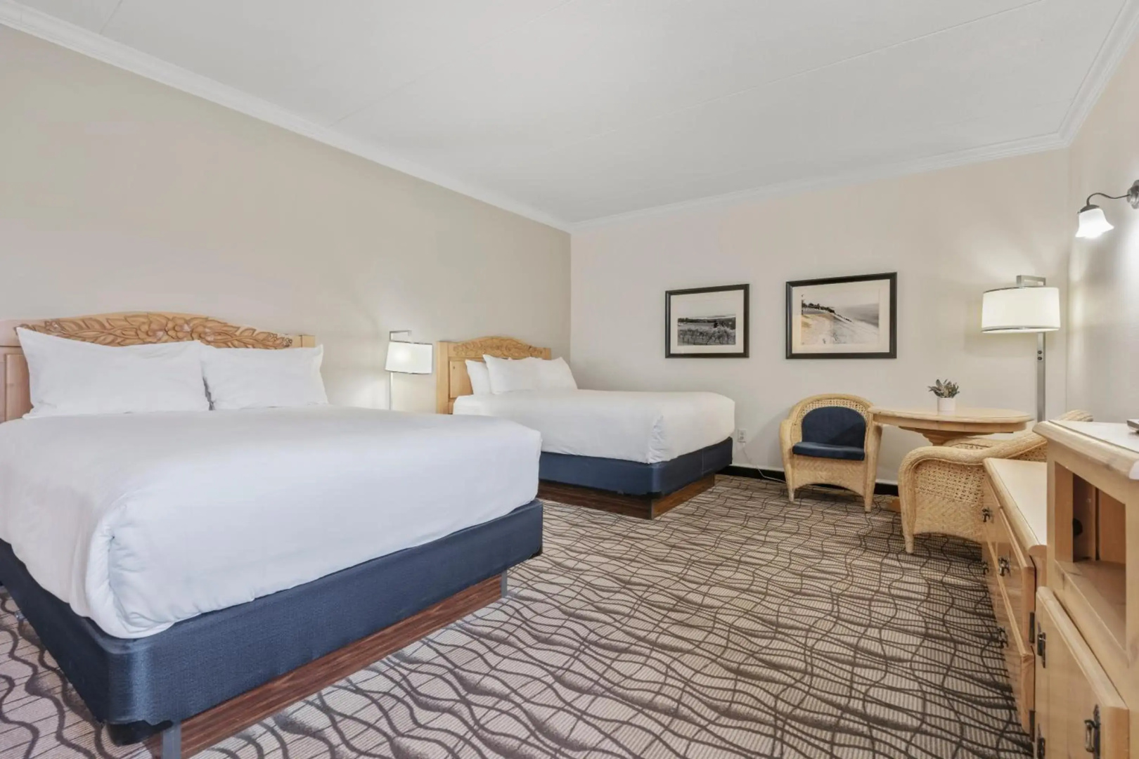Cherry Tree Inn and Suites