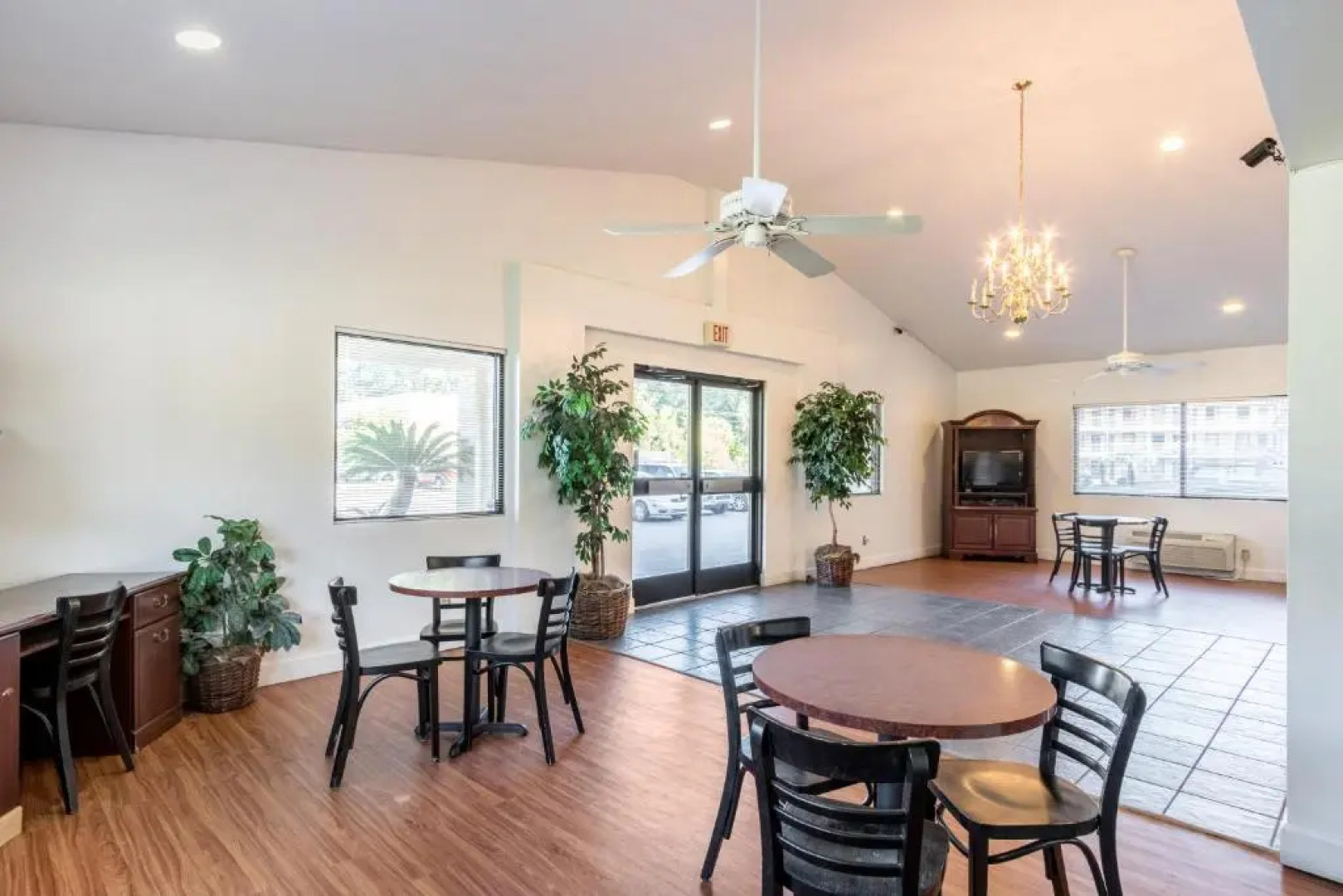 Motel 6 Pooler, GA - Savannah Airport