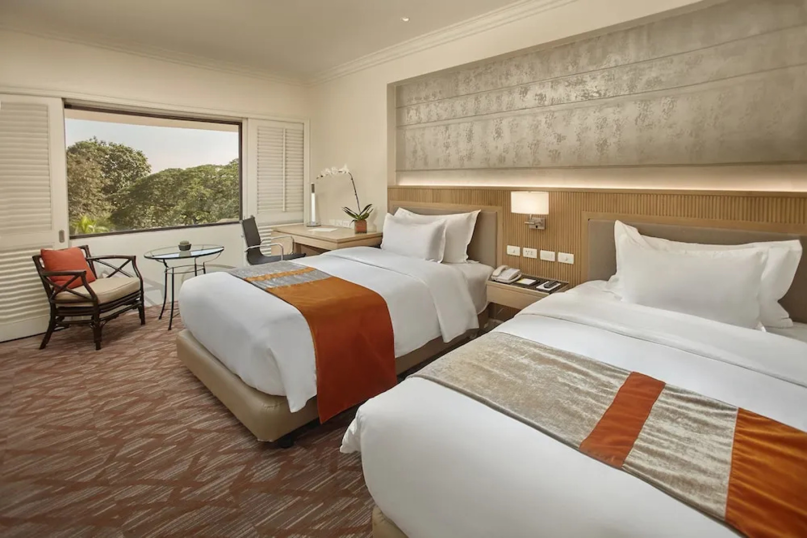 Holiday Inn Clark Field