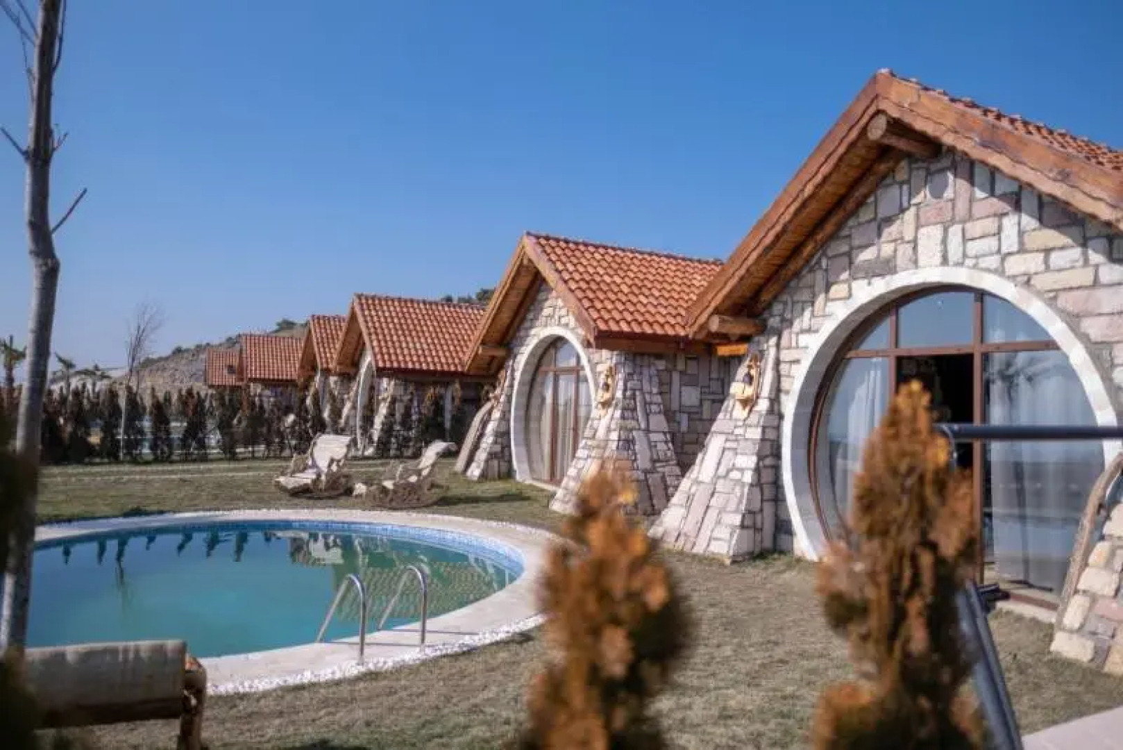 Iznik Tas Mahal Hobbit Evleri