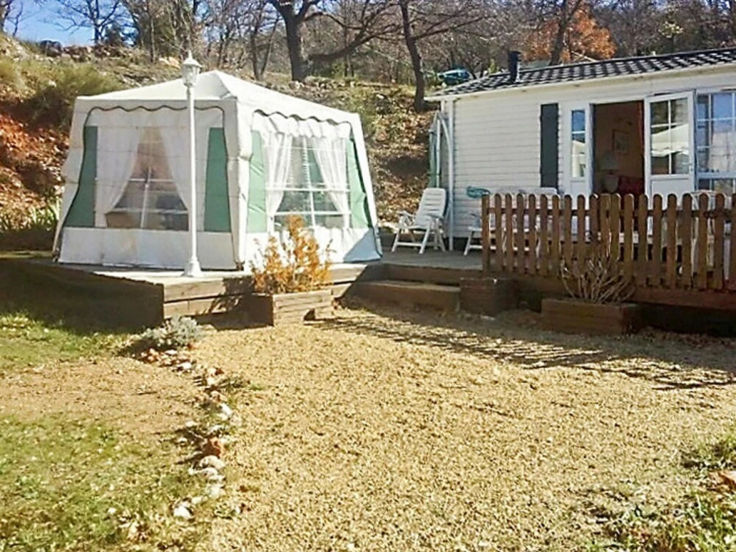 Bungalow With 2 Bedrooms in Aiguines, With Wonderful Lake View, Pool A