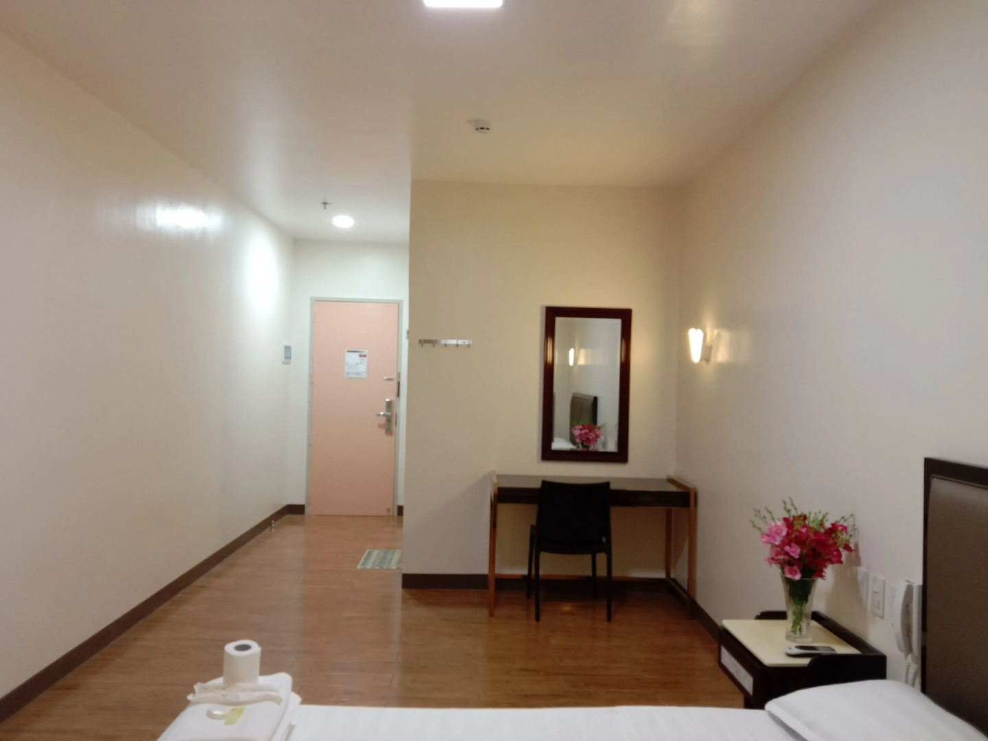 Meaco Royal Hotel- Lucena