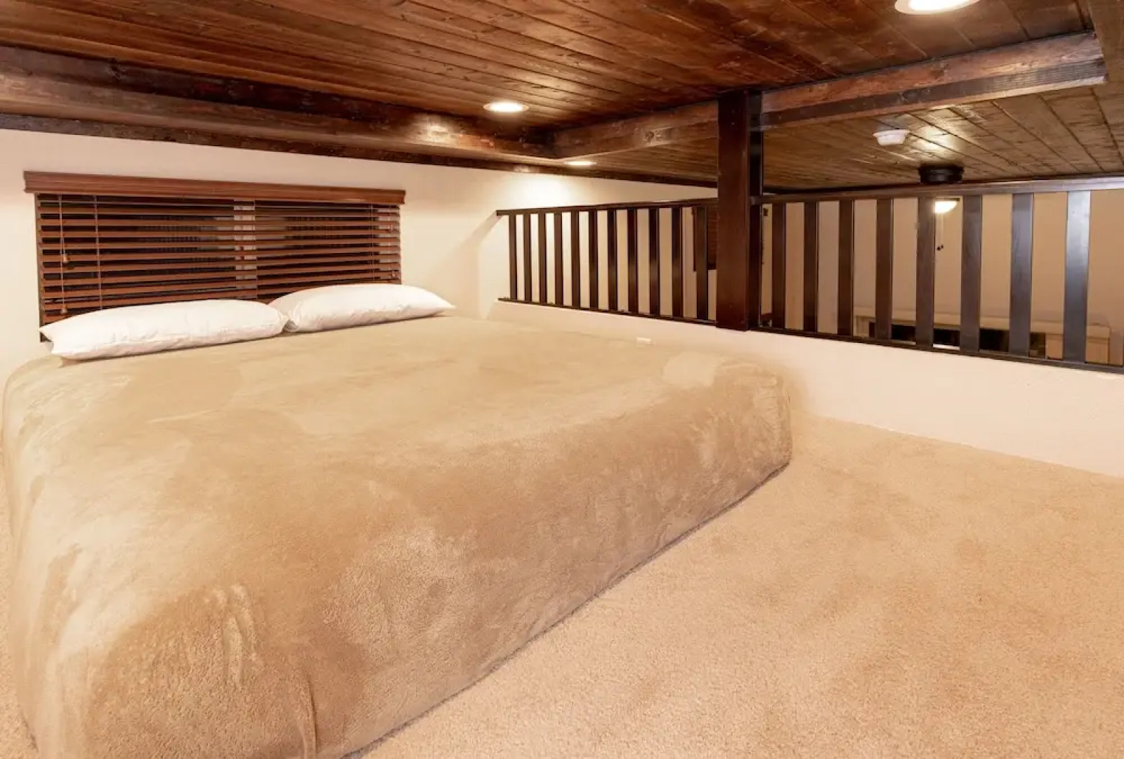 Cava Robles RV Resort