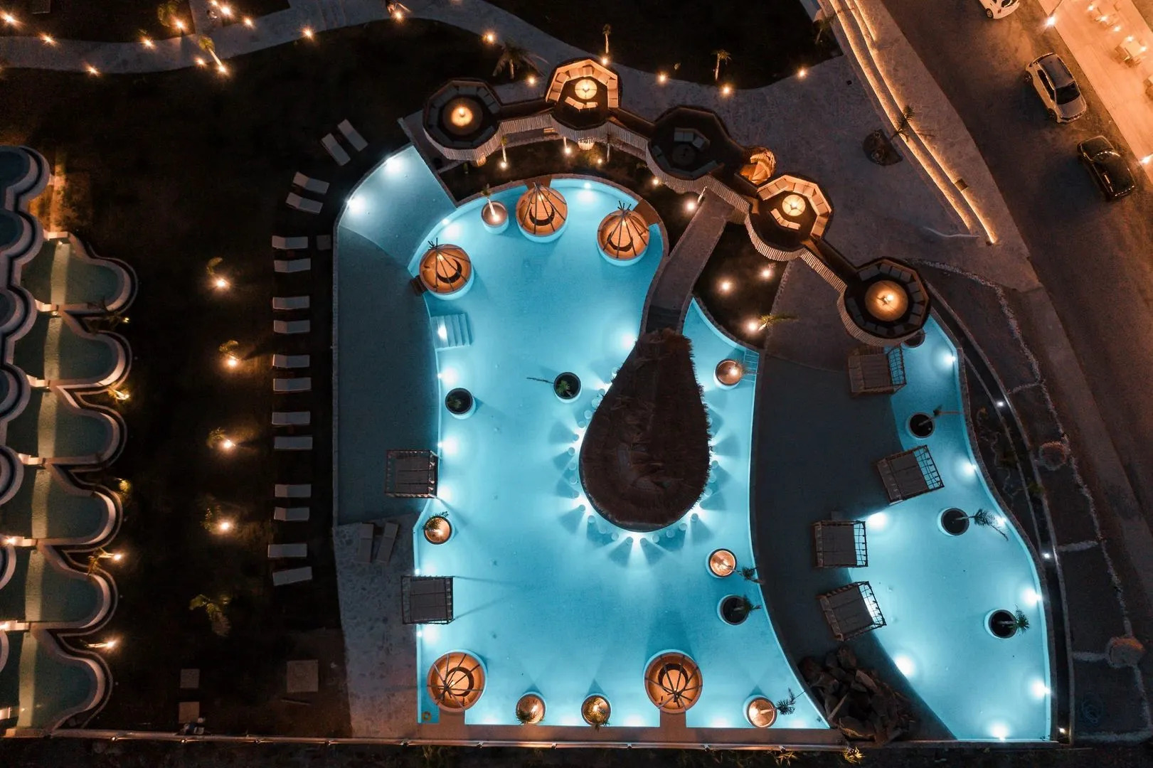 Alia Suites & Alia Beachfront Suites and Spa