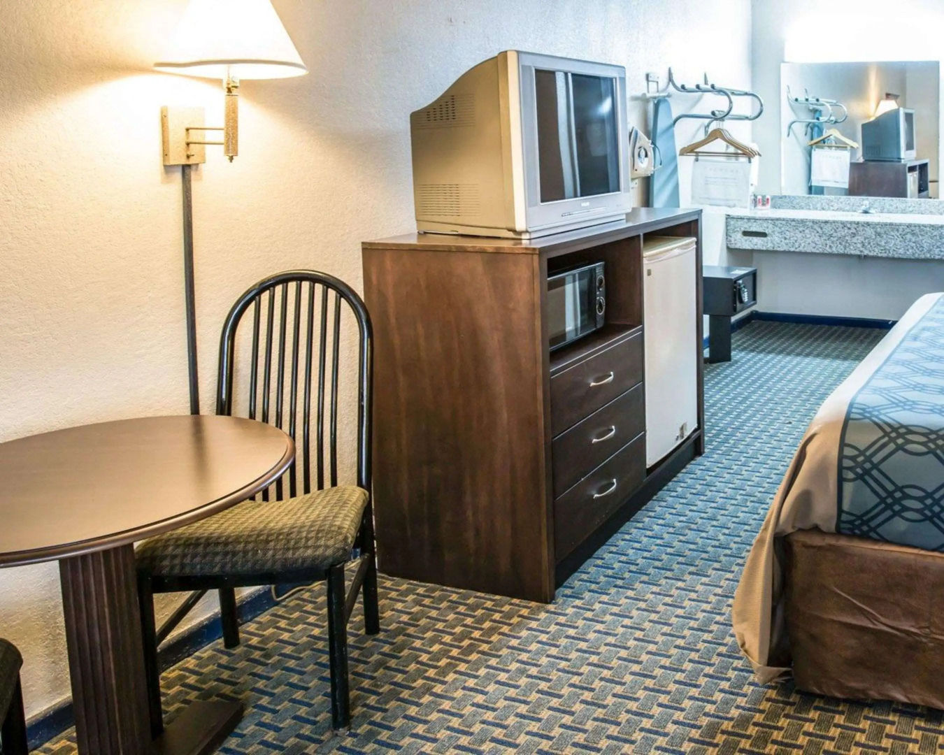 Rodeway Inn & Suites Wilmington North