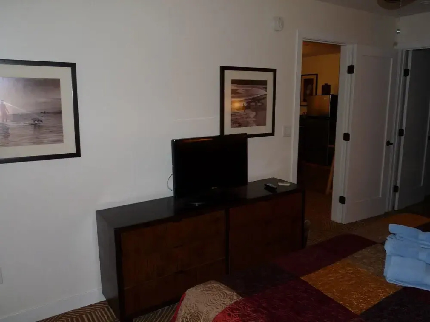 Aina Nalu A109 by RedAwning