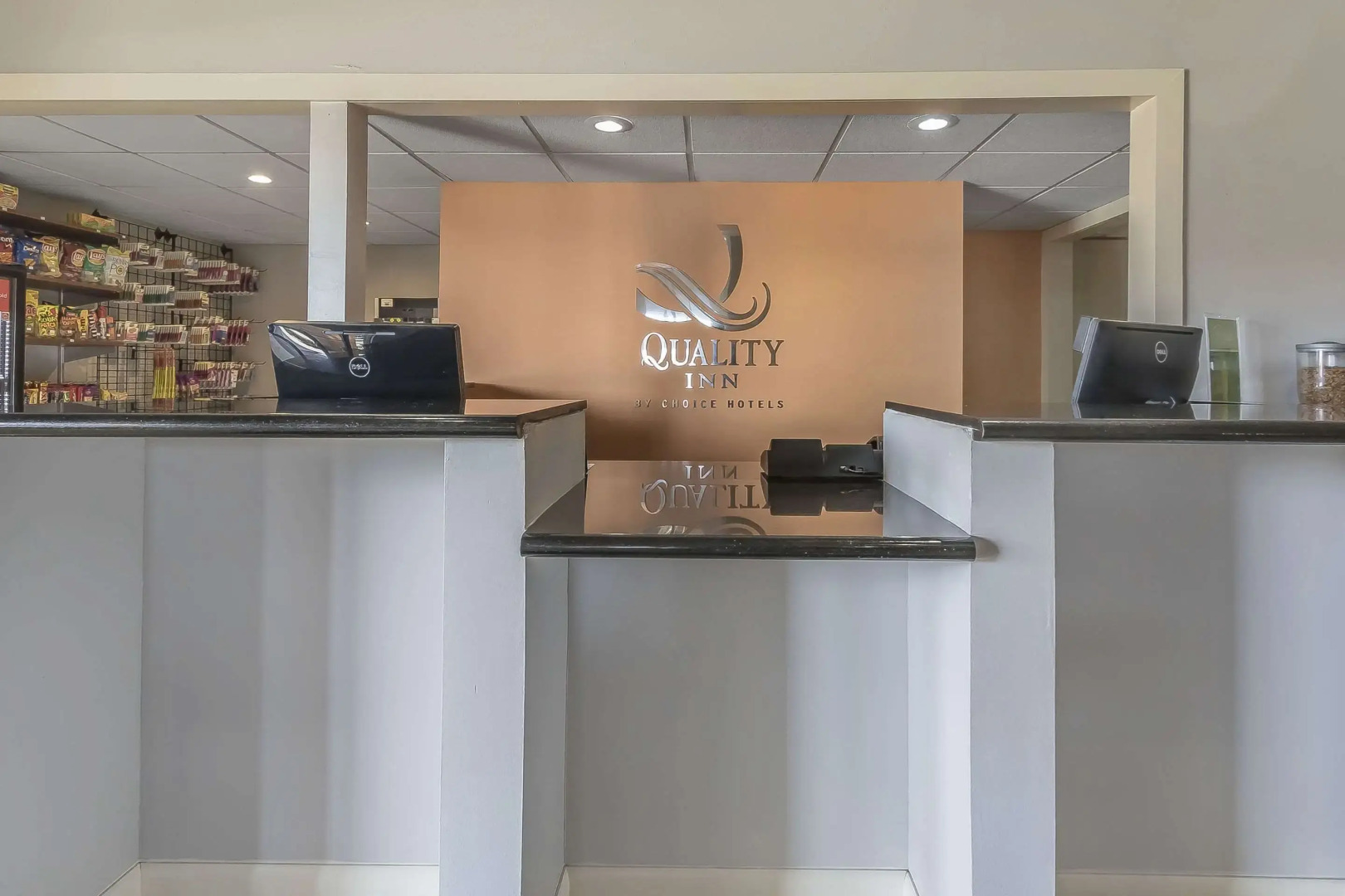 Quality Inn & Suites Stuttgart North