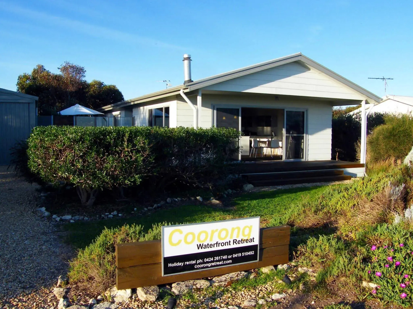 Coorong Waterfront Retreat