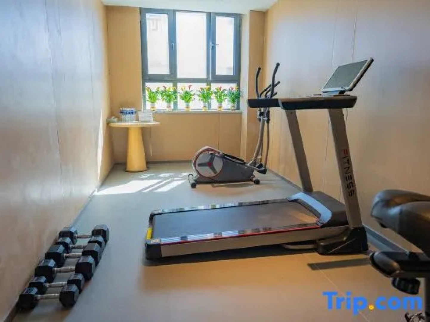 Yunjing Hotel (Qishi Square Branch in Tashkurgan County)