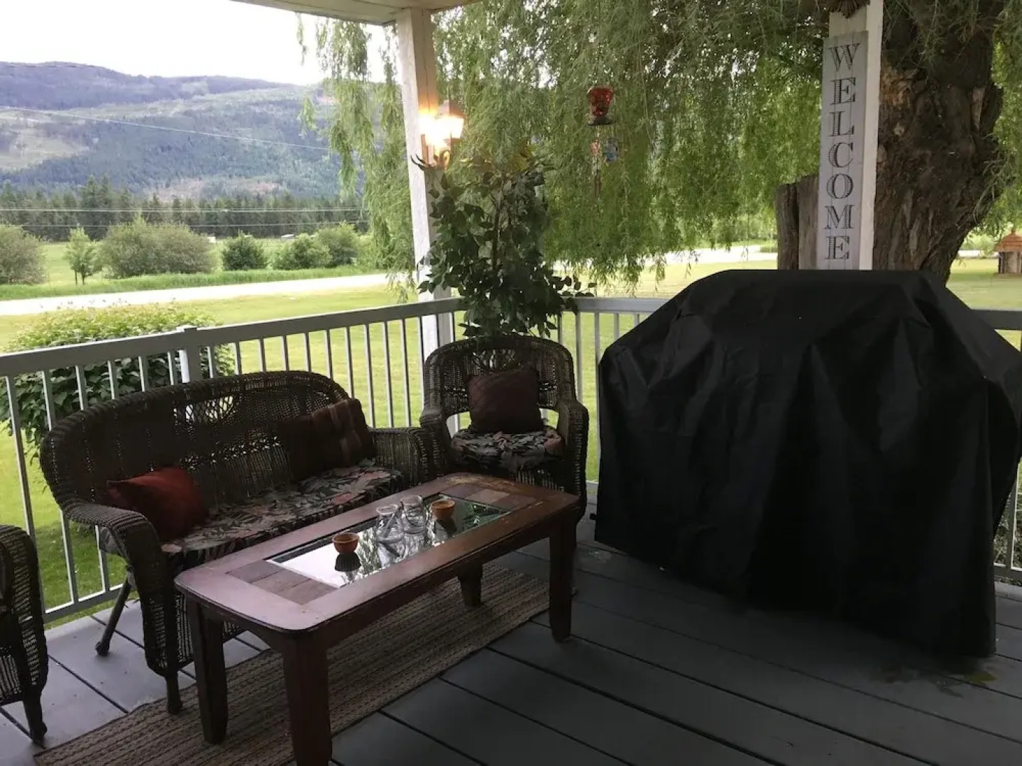 Nana's Nest And Breakfast