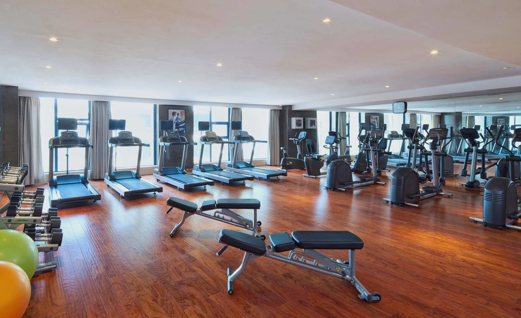 Four Points by Sheraton Bijie