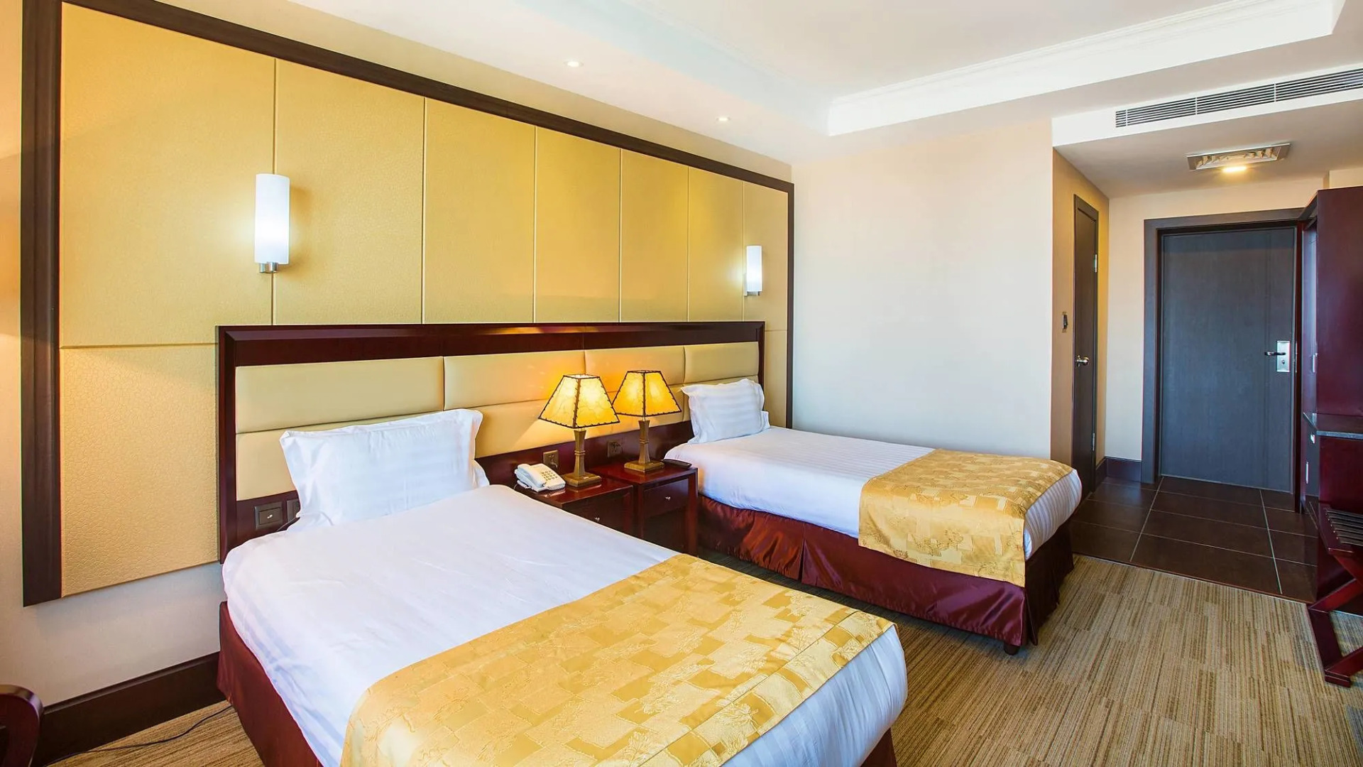 The Grand Hill Hotel