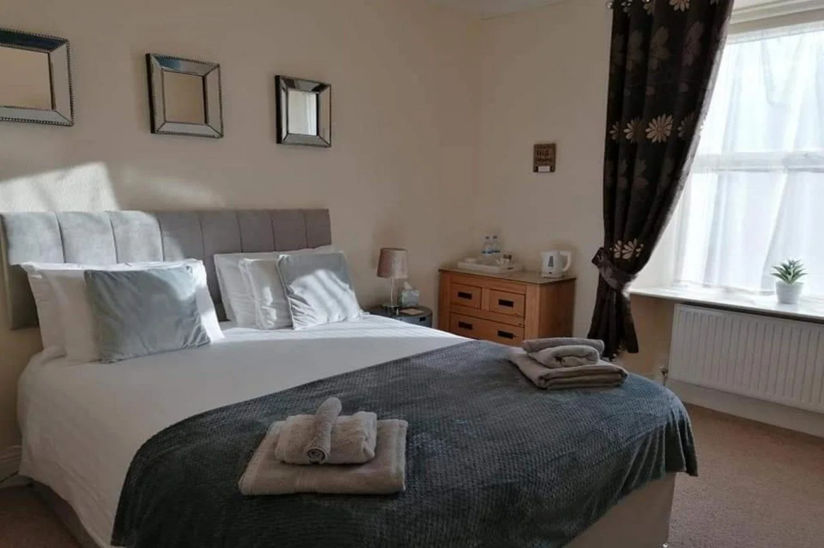 Abbey House Bed and Breakfast