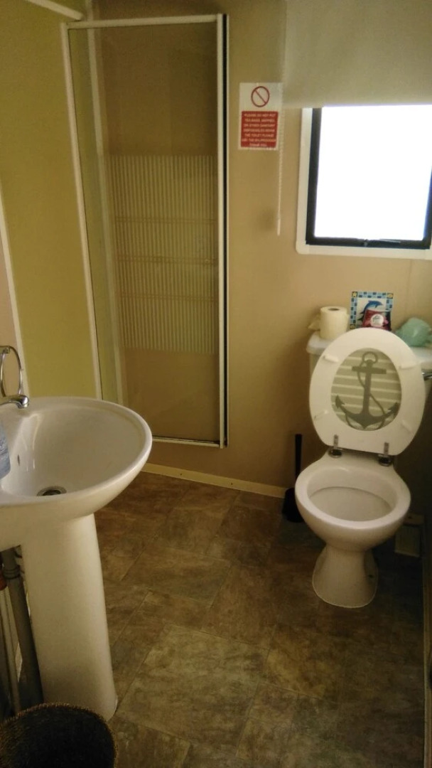 Charming 3-bed Caravan in Camber Food Rest