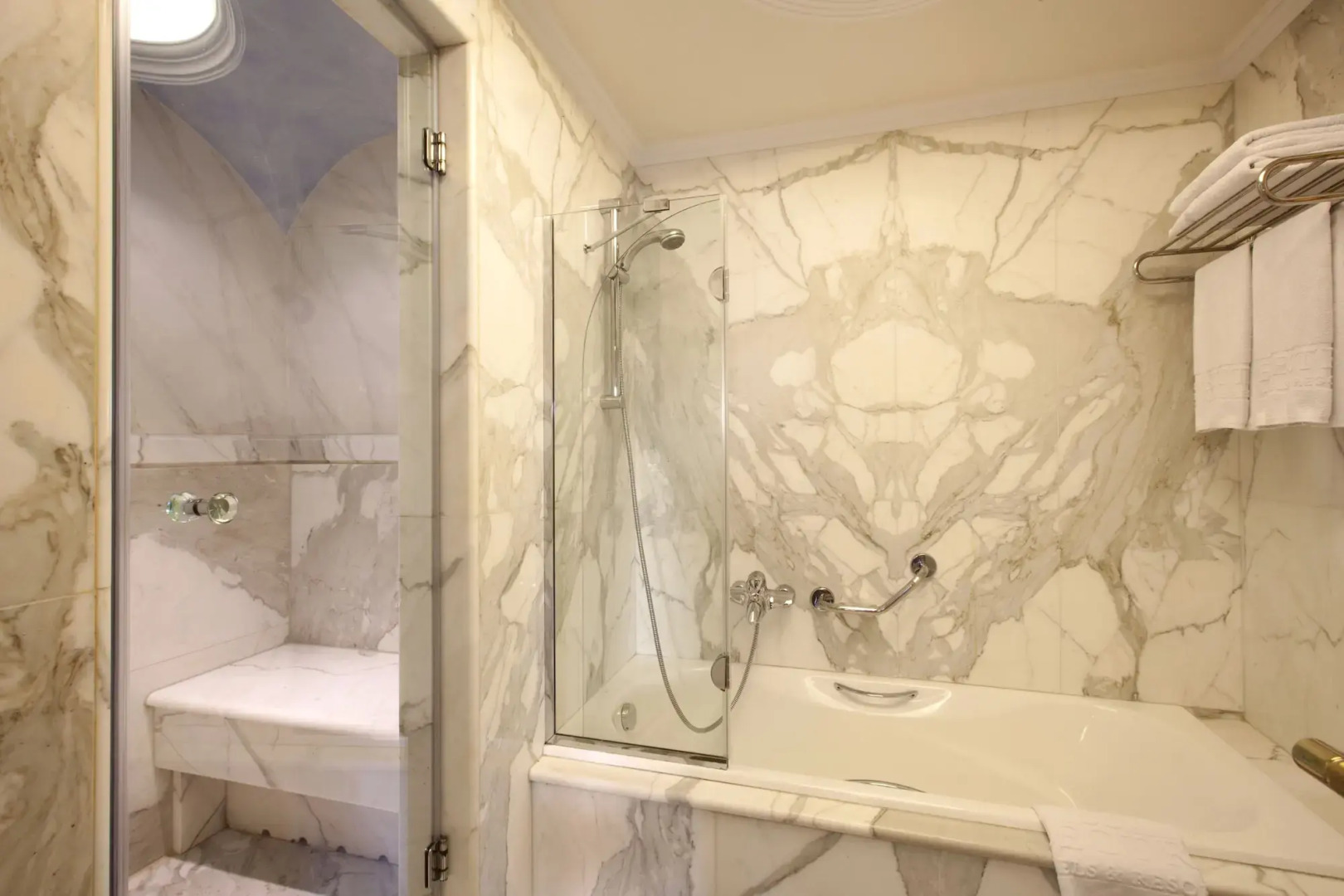 Отель Electra Palace Athens