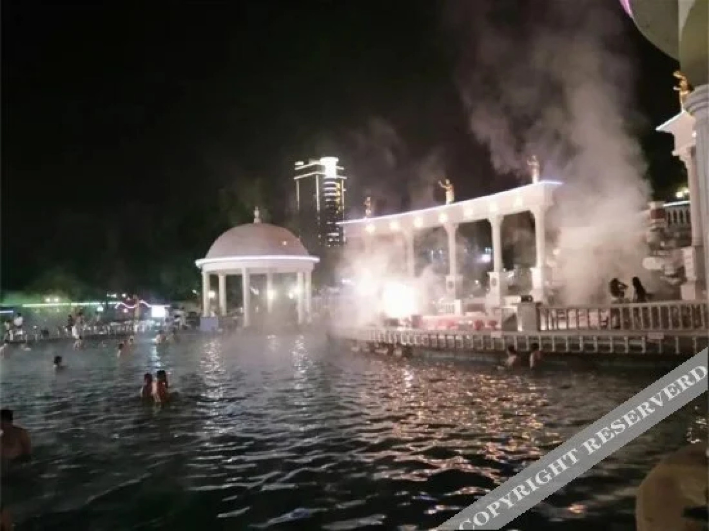 Qianjiang Hot Spring Hotel