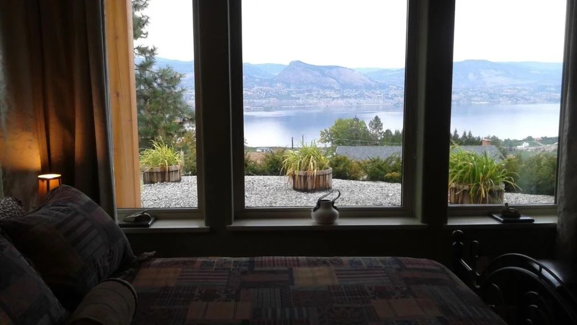 Above Naramata Bed & Breakfast