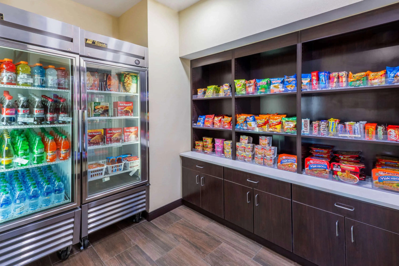 La Quinta Inn & Suites by Wyndham Artesia