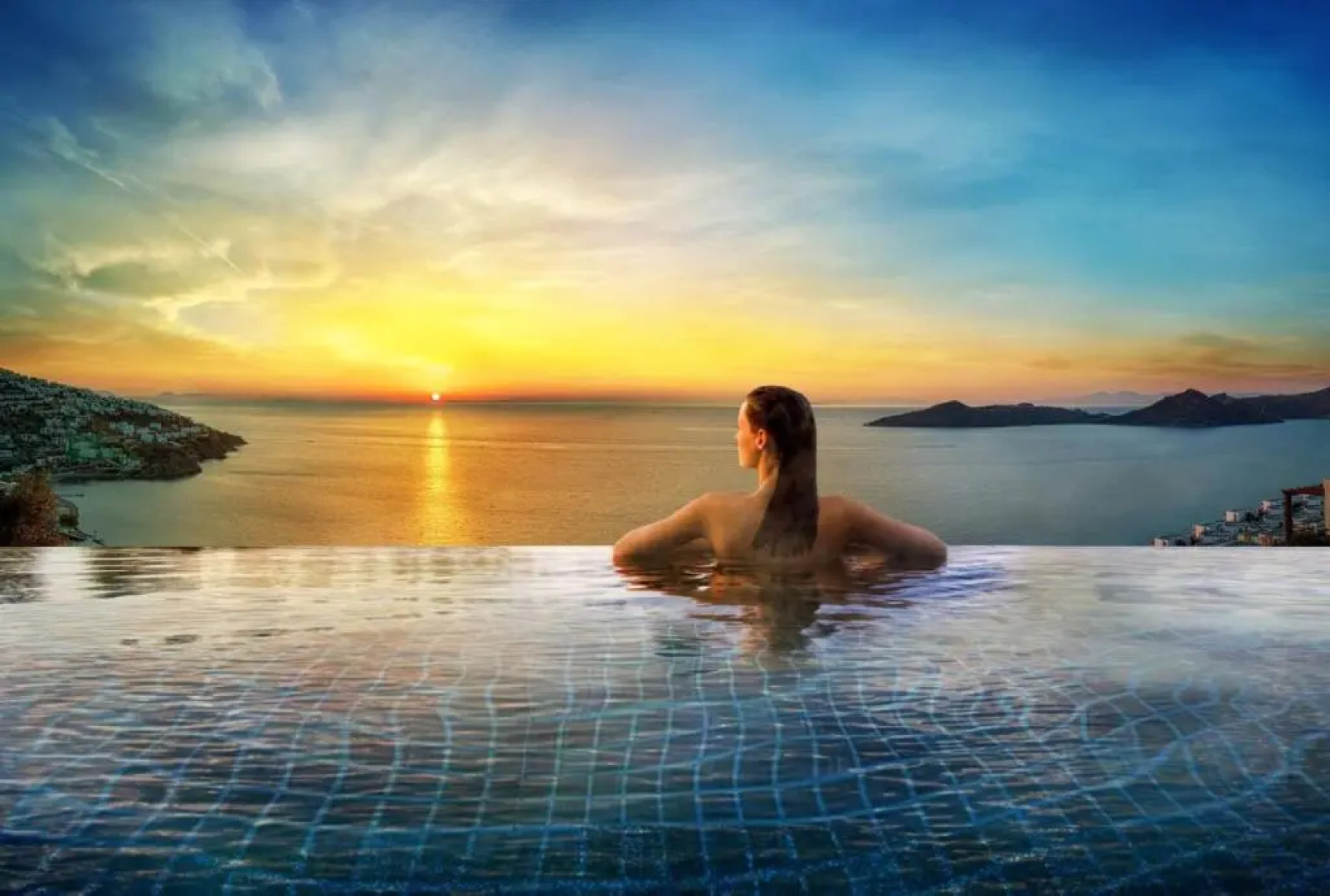 4 Bedroom Luxury Villa Located in Yalikavak With Marvelous Sea View Tranquilit