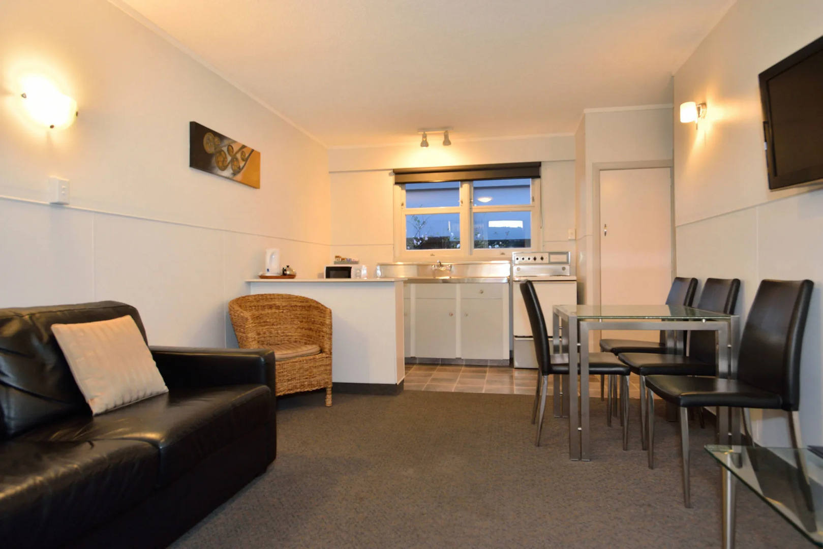 Waikanae Beach Motel