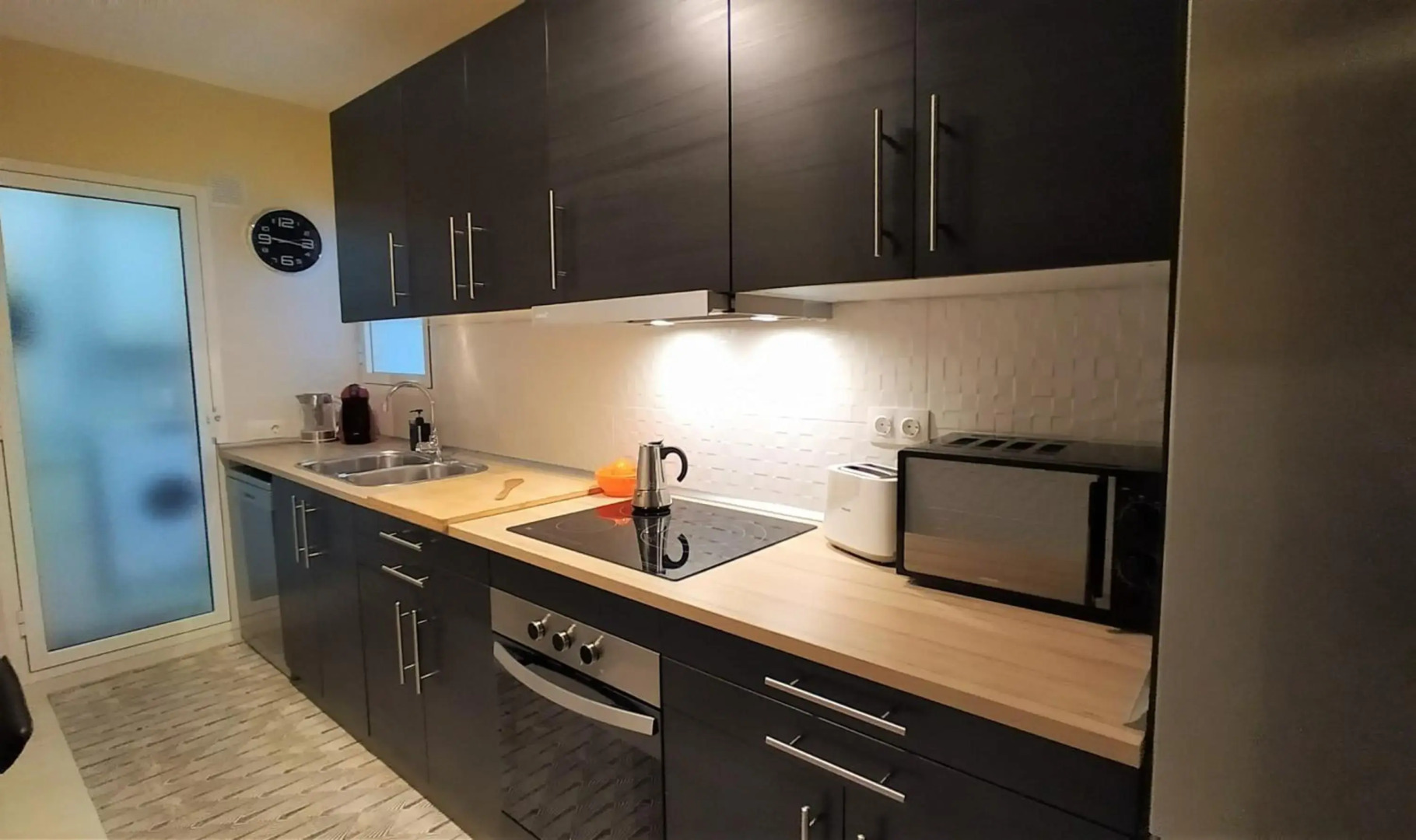 Good Atmosphere Apartment