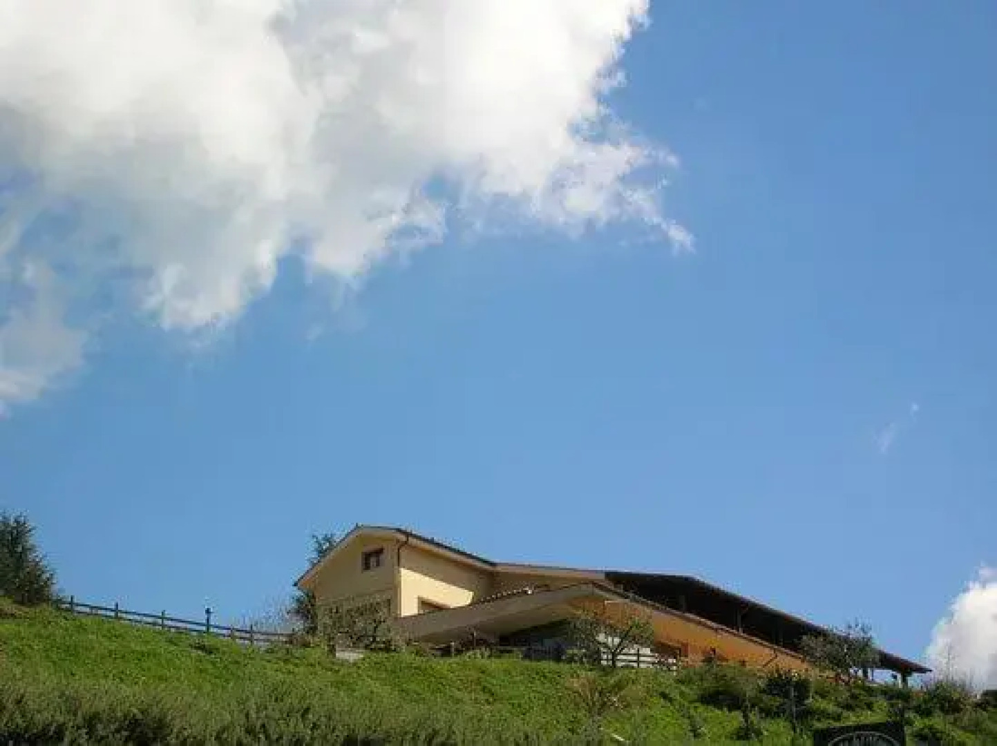 Hotel Costa Del Monte