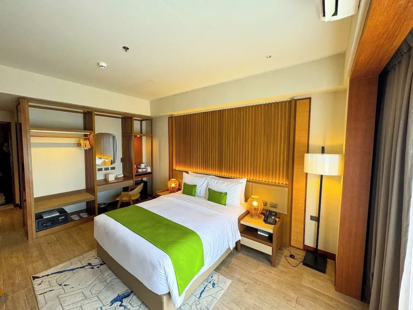 Cebu One Tectona Resort Hotel