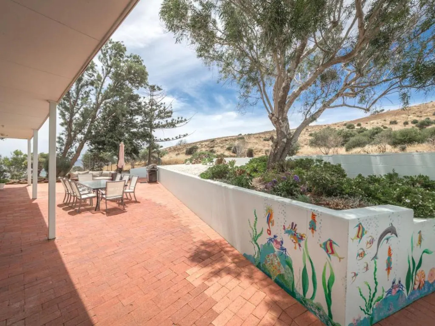 King of North Bay - 103 Gold Coast Drive