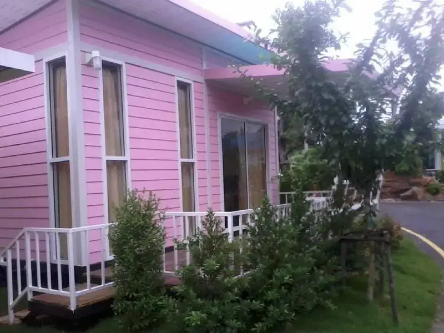 Mor Ja Bok Frame and Fah Resort