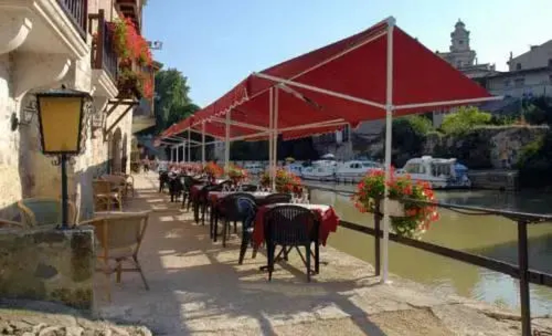 Auberge Du Pont Vieux