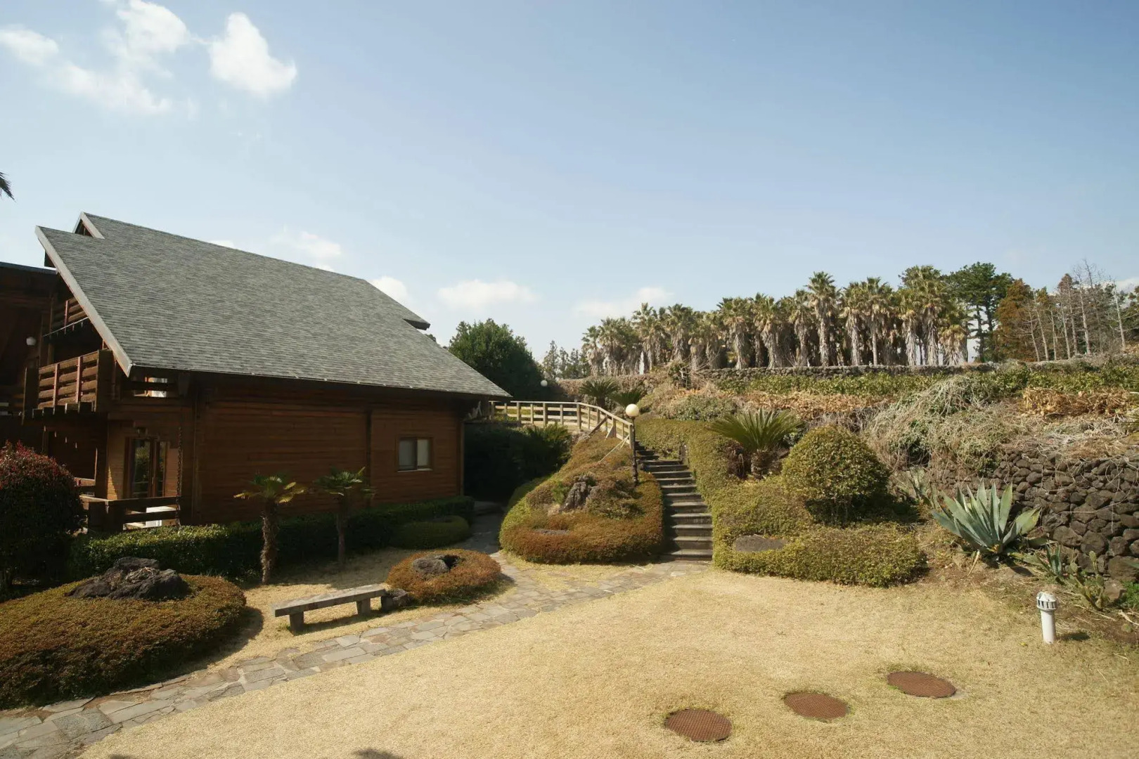 Sunny Day Jeju Pension