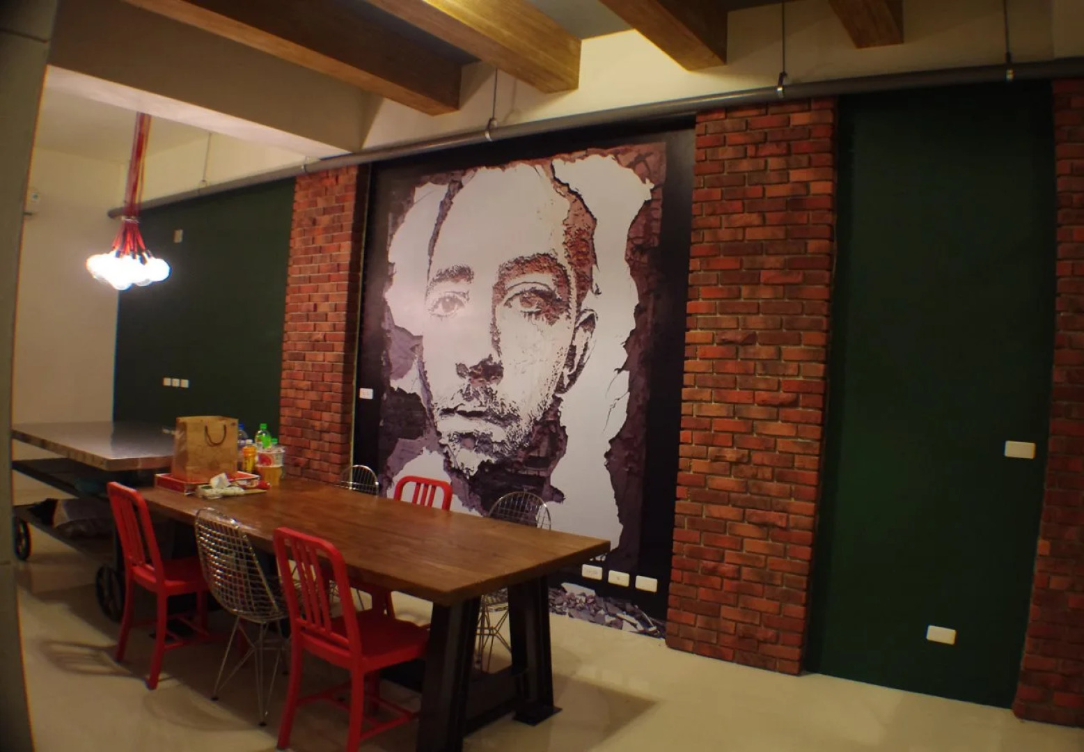 Ji Ye Jing Zhan Bed and Breakfast