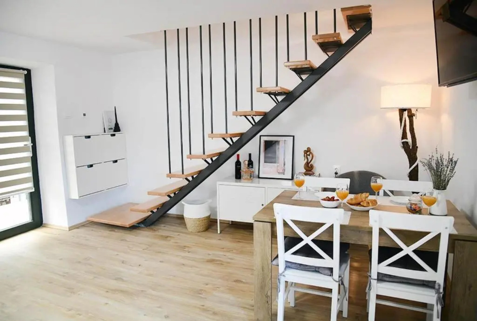 Apartment D & Studio L