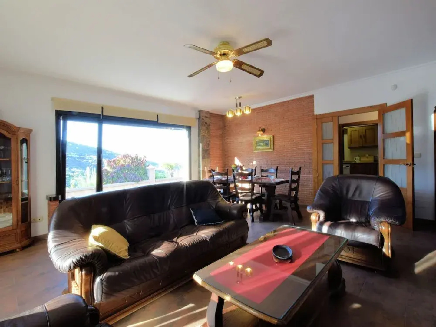 Independent Villa With Private Pool on an Estate in Sayalonga Costa del Sol